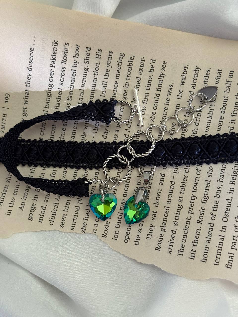 The Fifth Letter Set (Choker + Bracelet)